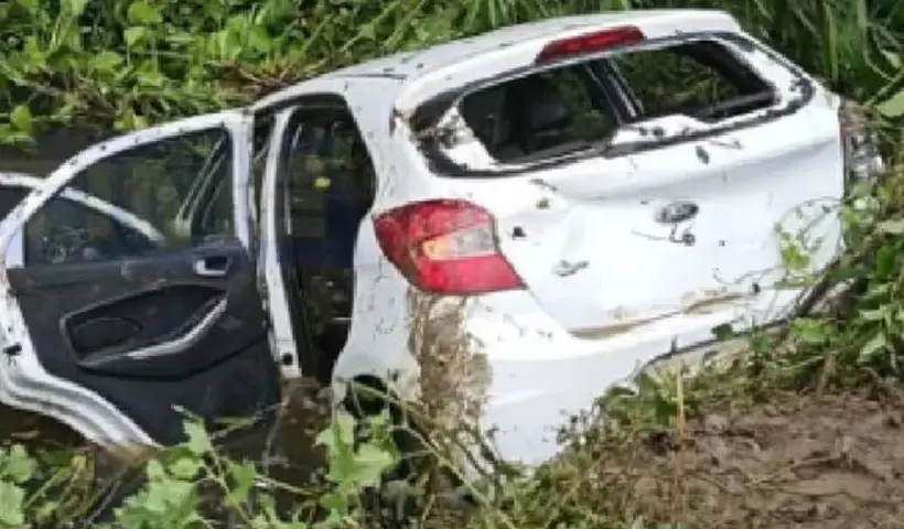 howrah-accident-school-vehicle-topples-into-pond-claims-three-young-lives