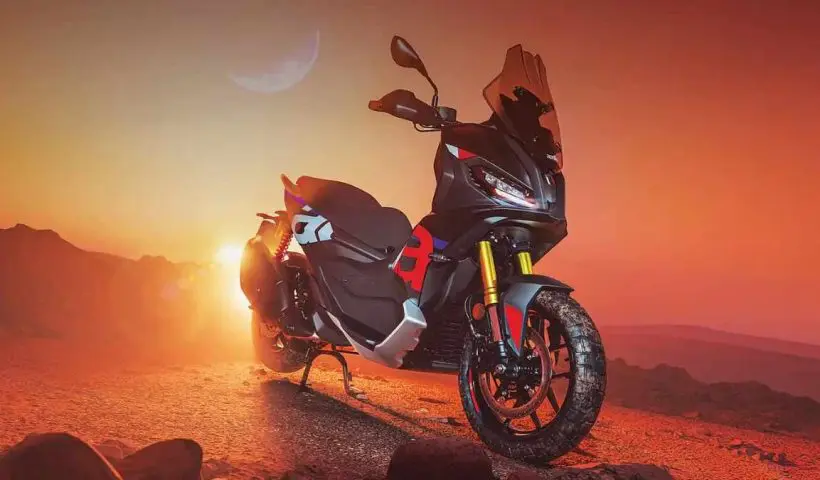 Aprilia SR GT 400 Crossover Scooter Unveiled
