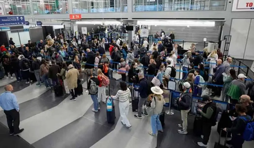 us-shutdown-airport-chaos-flights-cancelled