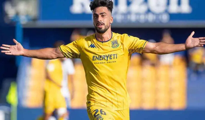 diamond-harbour-fc-signs-antonio-moyano-spanish-midfielder