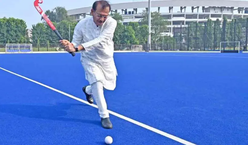 aroop-biswas-statement-on-calcutta-football-league-after-visit-vivekananda-hockey-stadium