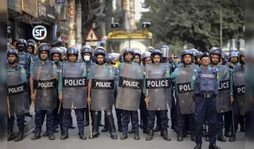 bangladesh-capital-dhaka-security-police-drill