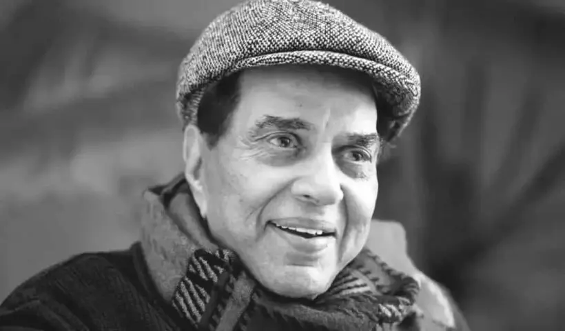Dharmendra Passes Away