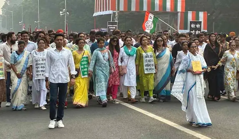 mamata-banerjee-voter-list-revision-sir-controversy-kolkata