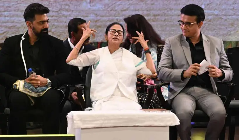 mamata-banerjee-mrinal-sen-name-controversy-kolkata-film-festival