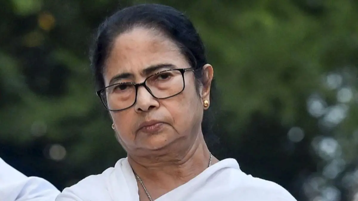 Mamata Banerjee calls for emergency meeting