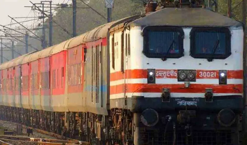 Train, Rajdhani Express