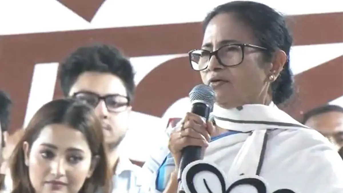 mamata-banerjee-sir-protest-west-bengal