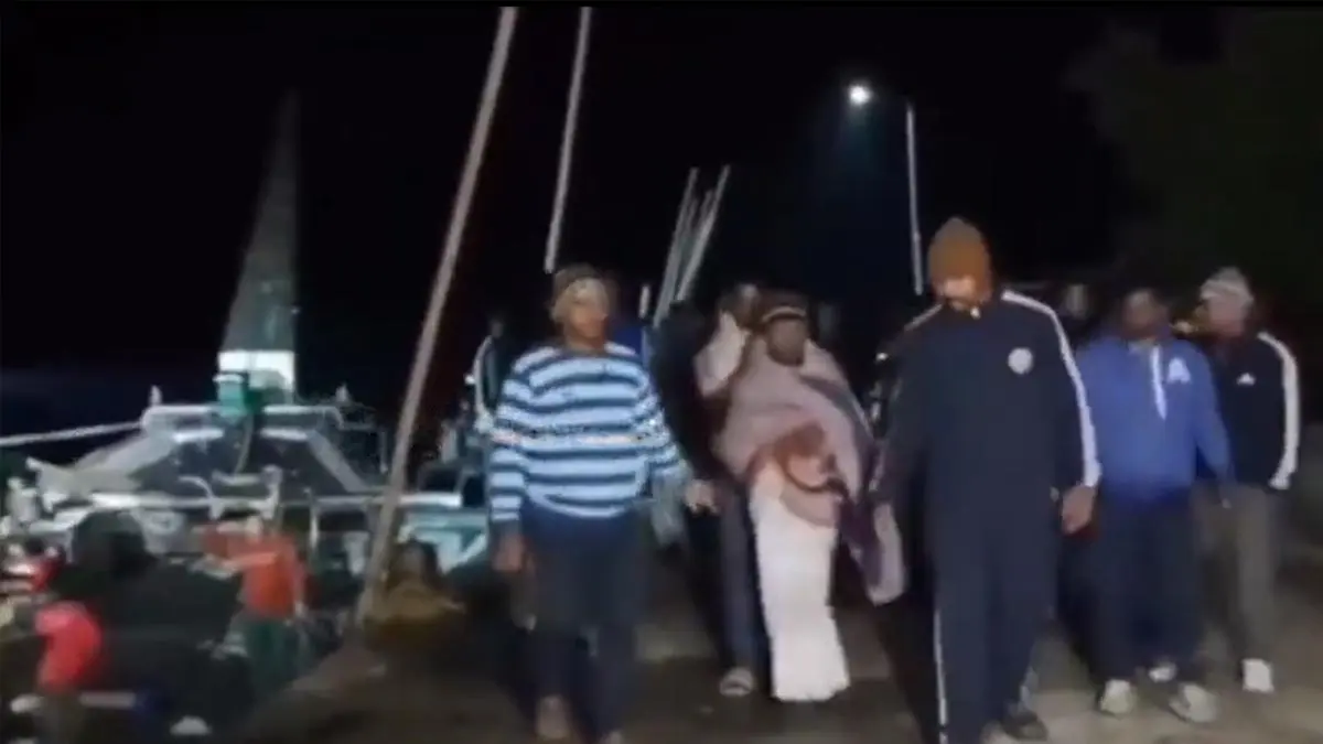 indian-coast-guard-bangladesh-fishermen-arrest-fraserganj