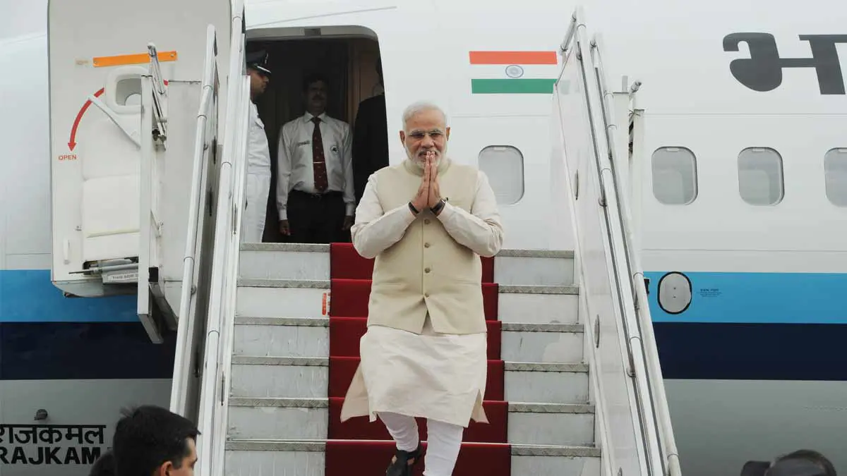 modi-addresses-rally-from-airport-west-bengal-taherpur-uncertainty