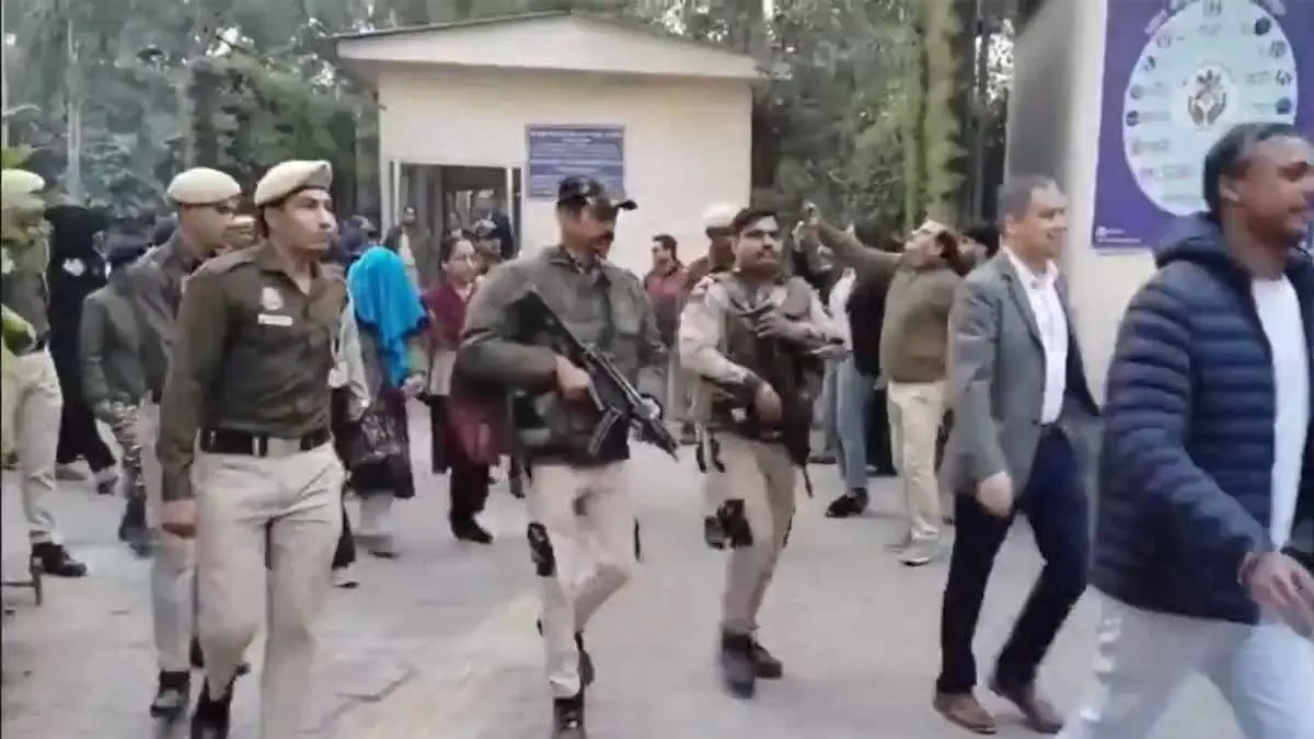 delhi-blast-accused-produced-patiala-house-court