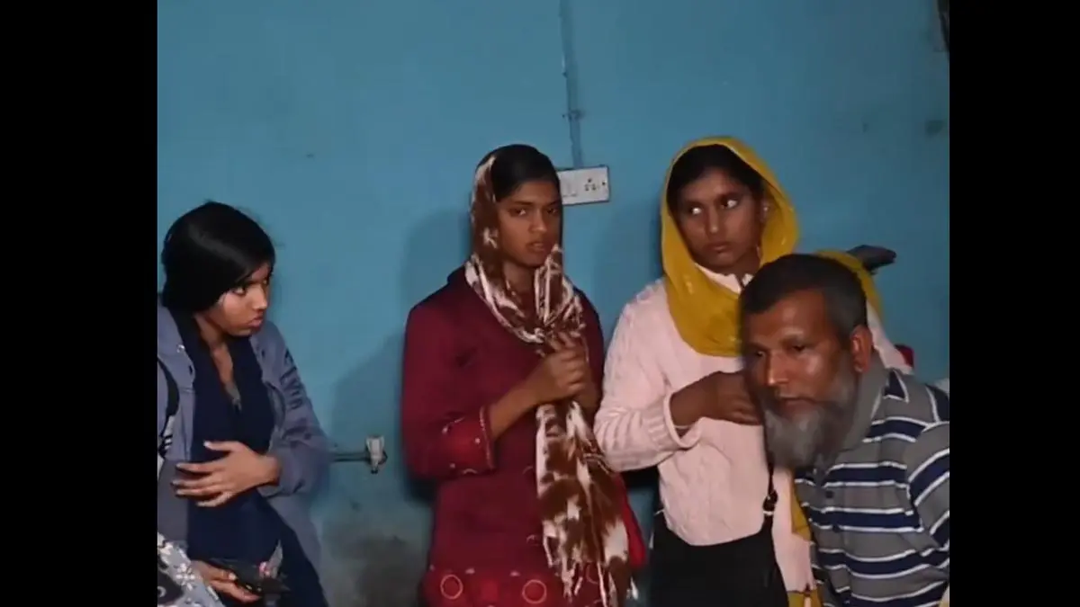 illegal-aadhaar-card-racket-bengaluru-1500-rupees