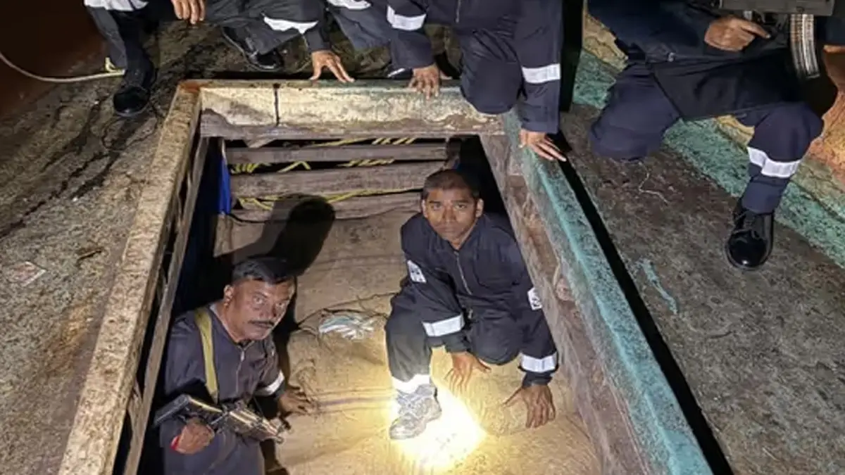 Indian Coast Guard smuggling foiled