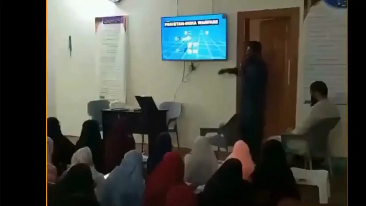 pakistan-terror-training-women-empowerment-let