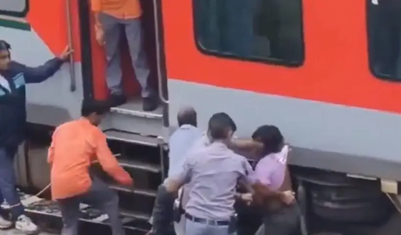 bangladeshi-infiltrators-arrested-train-stone-pelting