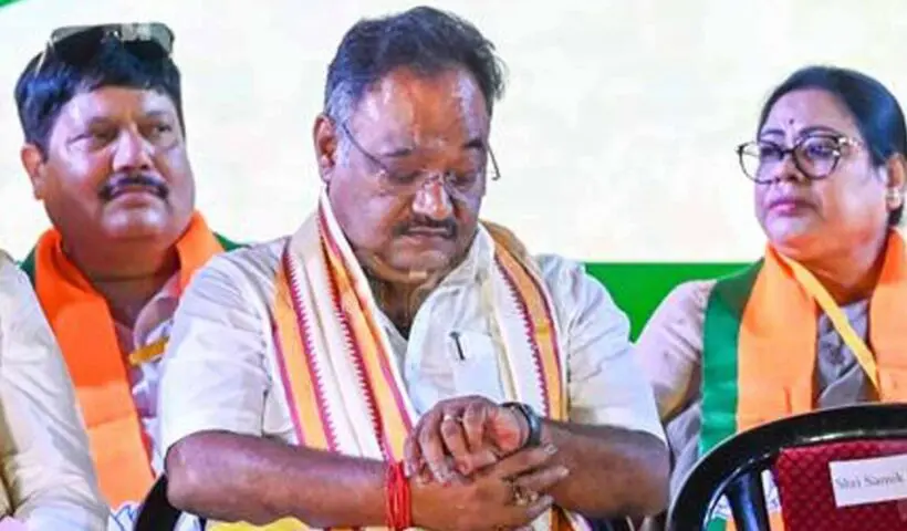 sir-hearing-notice-bjp-arjun-singh-wife