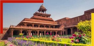 fatehpur-sikri