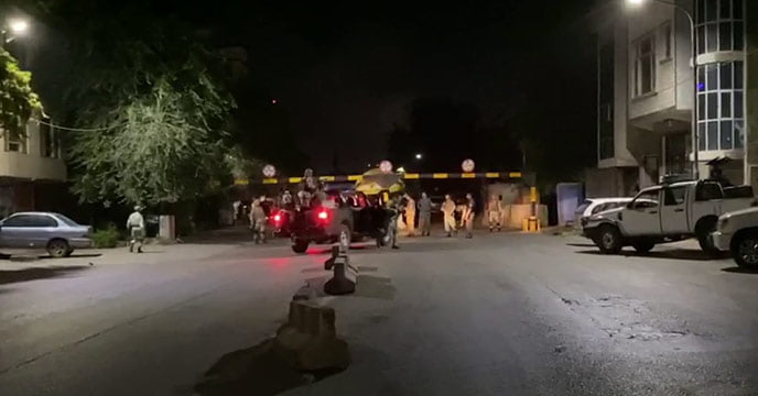 Kabul - Sources said that this evening's car bomb attack
