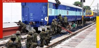 commando in Urrar pradesh railway station