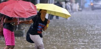 Calcutta. Chance of Rain with Thunderstorms