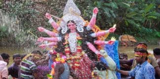 Durga puja rain