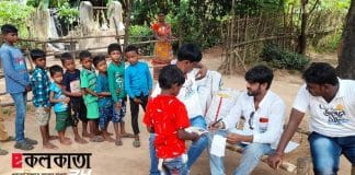 Young peoples helping people who are heavily effected by flood