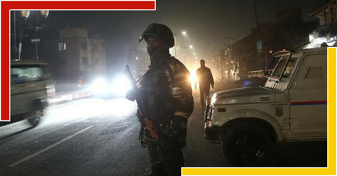 militant firing on police bus in Srinagar