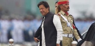 Pakistan pm Imran khan threatened oppositions