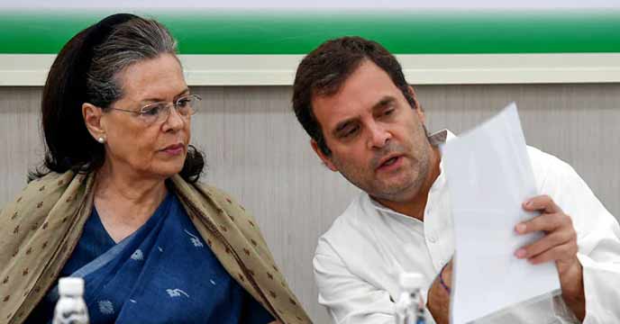 Sonia Gandhi advises Congress to unite to change the situation