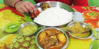 Is it dangerous to eat fish and meat together