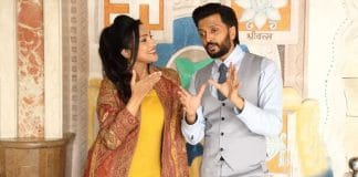 Riteish Deshmukh with rituparna dasgupta