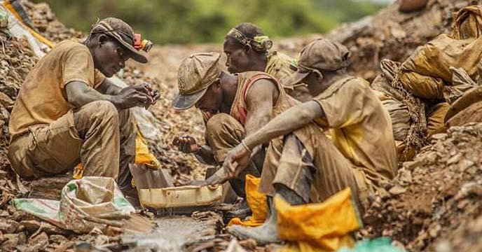 gold miners in Chad