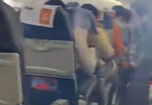 Spice Jet: মাঝ আকাশে বিমানে আগুন, যাত্রীদের দমবন্ধ পরিস্থিতি