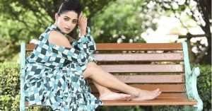 isha-saha-belive-in-live-in