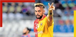 Indian striker Robin Singh