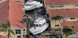 Hurricane Ian whips out homes in Florida