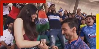 Marriage proposal during T20 World Cup 2022 match at SCG as Indian couple go viral