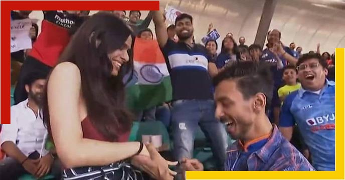 Marriage proposal during T20 World Cup 2022 match at SCG as Indian couple go viral