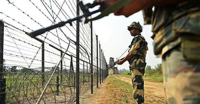 jammu-and-kashmir-bsf-shot-dead-pakistani-intruder-another-arrested-in-separate-incidents-along LOC
