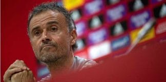 coach-of-spain-wants-the-trophy-to-be-handed-over-to-messi-or-suyarez