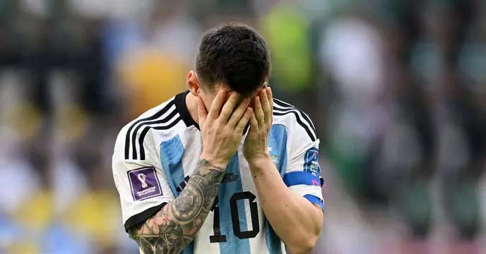 Argentina lost the first match six times with this