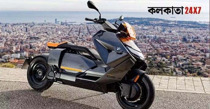 BMW electric scooter CE04