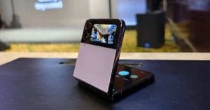 Samsung Galaxy Z Flip 4