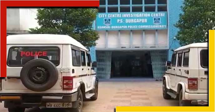 Paschim Bardhaman In Durgapur, the woman's rotten body in the box