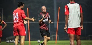 East bengal fans annoyed with teams performance before bengaluru fc match