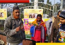 Pashe achi gives winter cloth to poor peoples