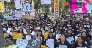 10,000 Applications Received on Day One of Online Teacher Recruitment Drive