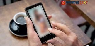 আশ্চর্যের বিষয় হল, পুলিশ সদস্যরাও এর হাত (Sextortion) থেকে রেহাই পাননি। গত এক বছরে উত্তর প্রদেশ পুলিশের দেড় শতাধিক সদস্য এই অপরাধের শিকার হয়েছেন।