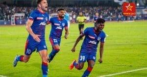 শেষ রক্ষা হল না মুম্বাই ব্রিগেডের (Mumbai City FC)। নির্ধারিত সময়ে ২-১ ব্যাবধানে এগিয়ে থাকলেও সাডেন ডেথ এ গিয়ে ৯-৮ গোলে বাজিমাত বেঙ্গালুরুর (Bengaluru FC)।