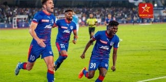 শেষ রক্ষা হল না মুম্বাই ব্রিগেডের (Mumbai City FC)। নির্ধারিত সময়ে ২-১ ব্যাবধানে এগিয়ে থাকলেও সাডেন ডেথ এ গিয়ে ৯-৮ গোলে বাজিমাত বেঙ্গালুরুর (Bengaluru FC)।